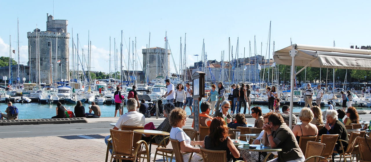 Terrasse___Francis_Giraudon_1280x560.jpg